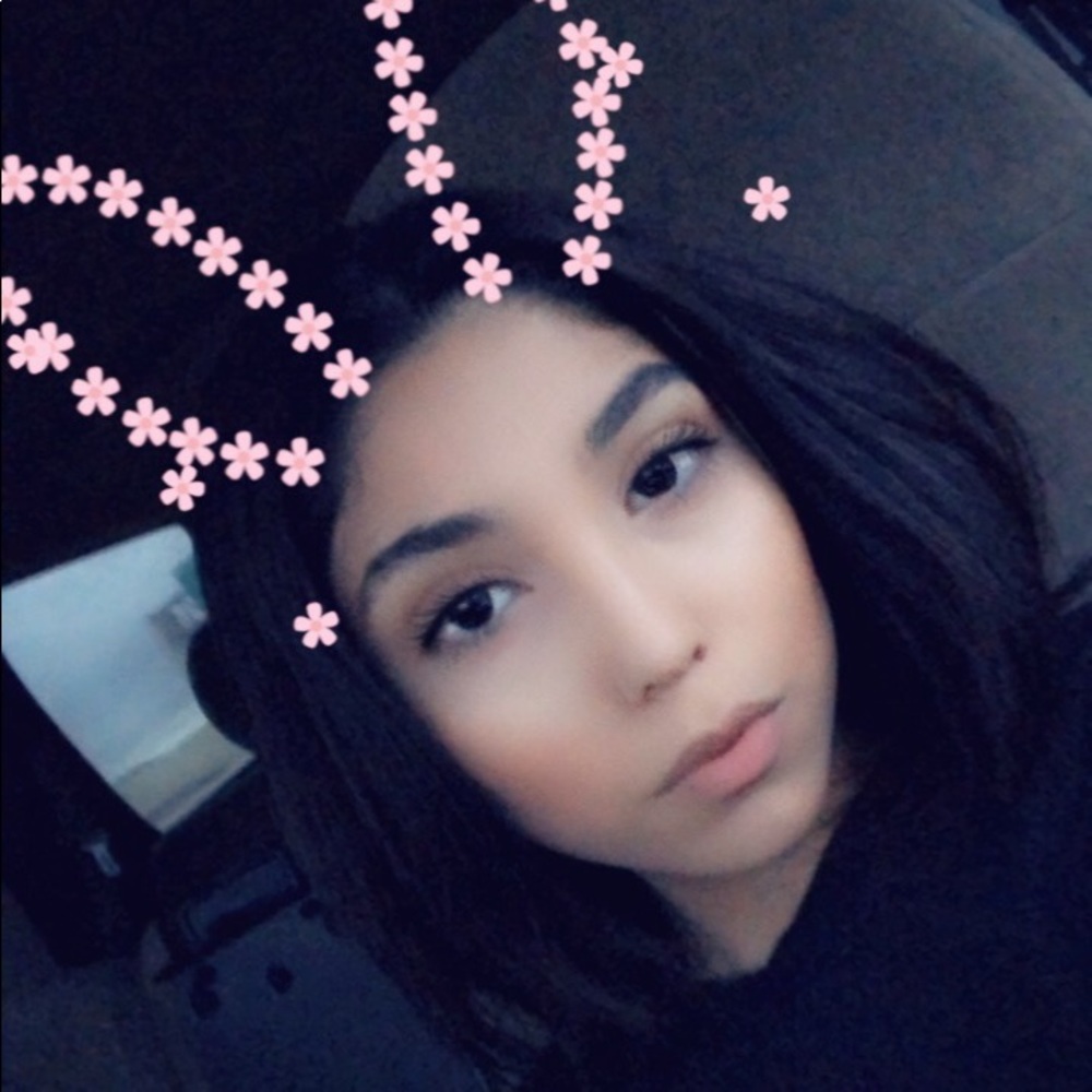 Meet your Posher, Lani